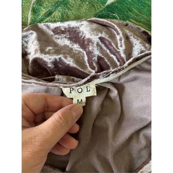 POL short sleeve v neck crushed velvet mauve t shirt size medium - Picture 2 of 11